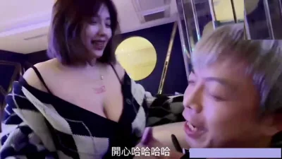 KTV玩的也太开放了