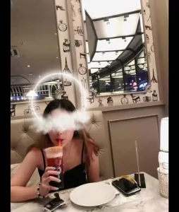 别人眼中的女友VS我眼中的女友